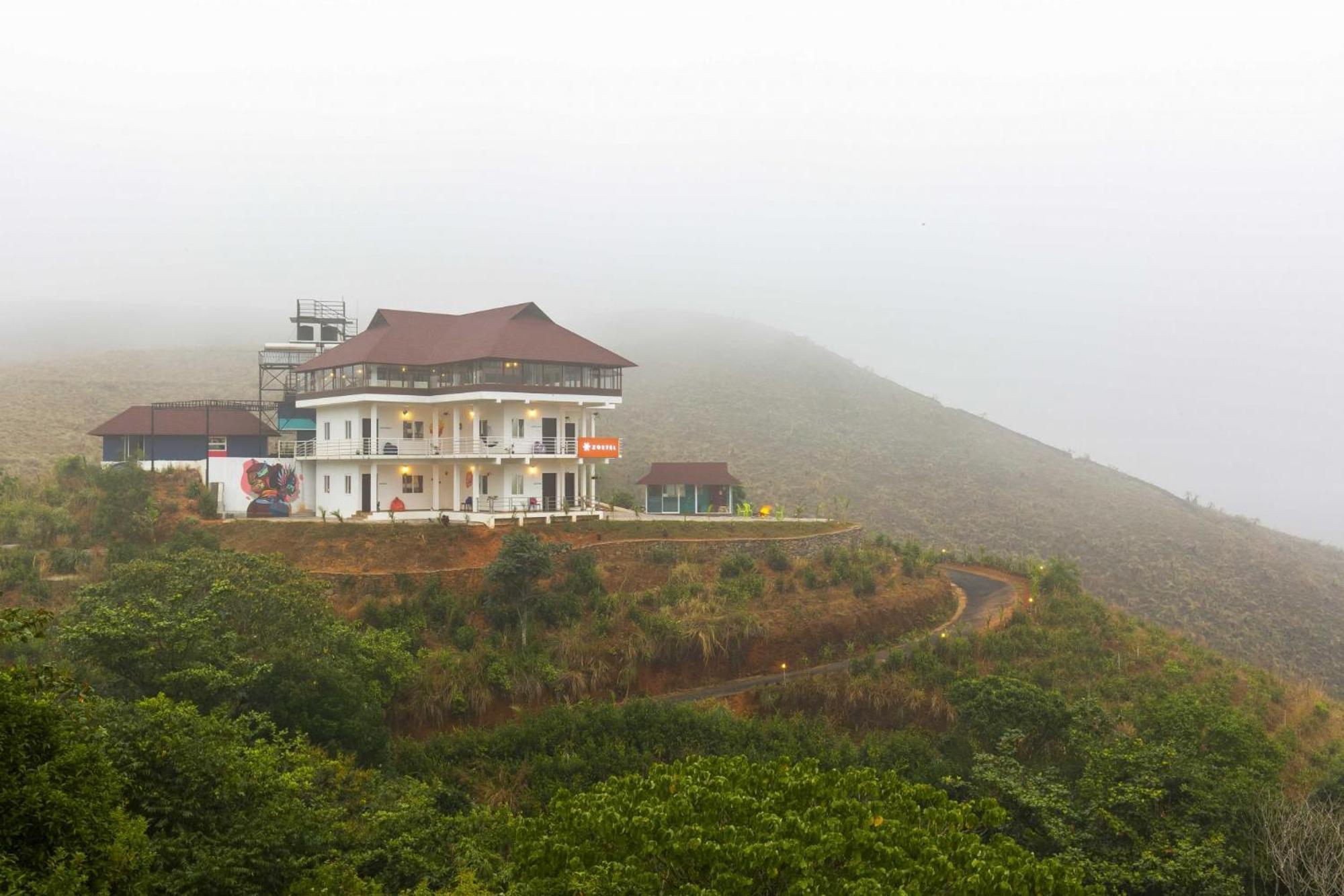 Zostel Vagamon Hostel Luaran gambar